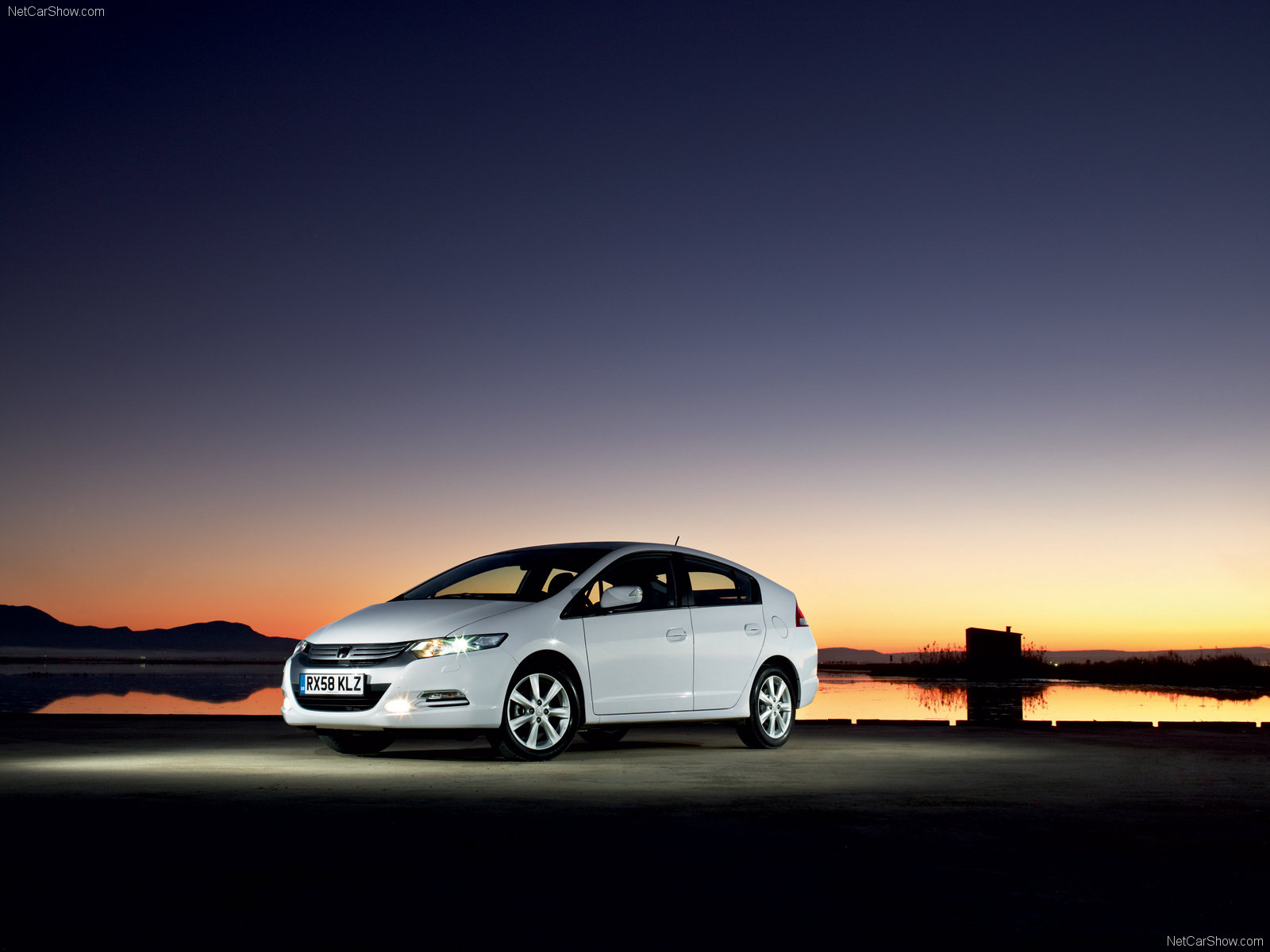 Honda Insight 2010 - Хонда